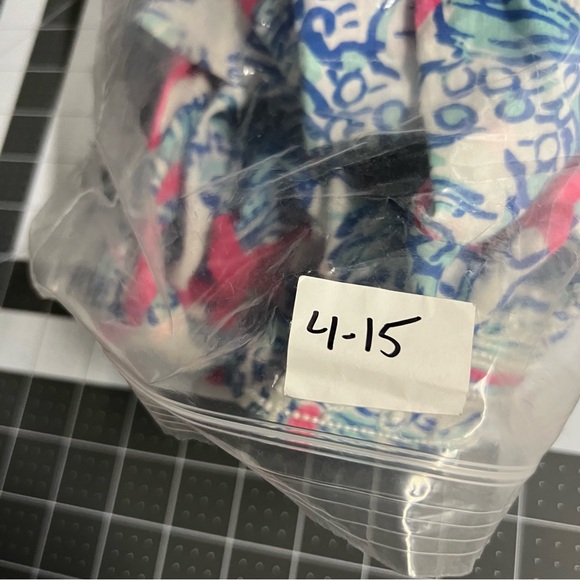 Lilly Pulitzer Sarasota Tunic She She Shells Small - Picture 8 of 8